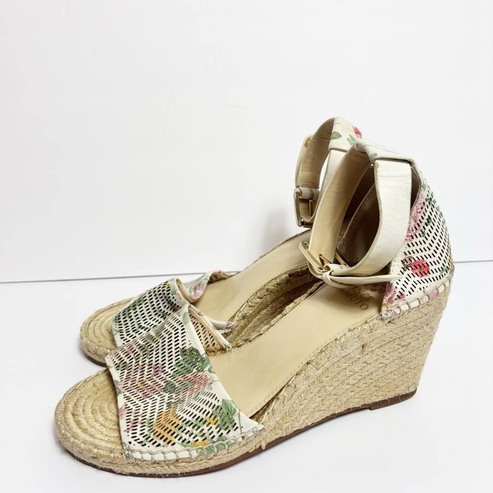 Vince Camuto Leerata Women Size 10 Wedges No Box